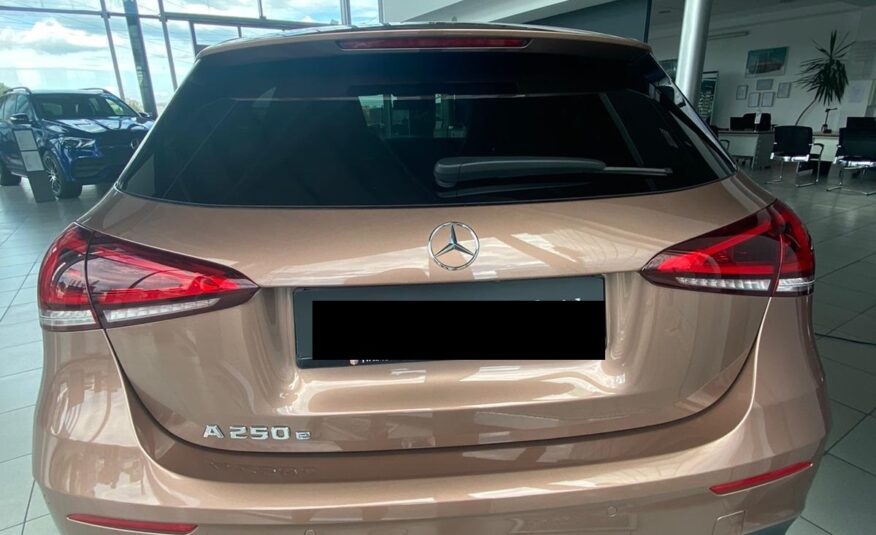 Mercedes Benz A 250 e Hybrid Rose gold – metallic finish MY 2021 (10048) (652.000,00 MAD)