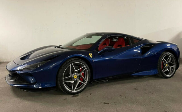 Ferrari F8 Tributo DCT Coupe Blu Tour de France MON 2021 (10136) (4.351.000,00 MAD)