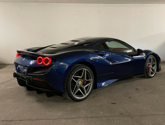 Ferrari F8 Tributo DCT Coupe Blu Tour de France MY 2021 (10136) (4.351.000,00 MAD)