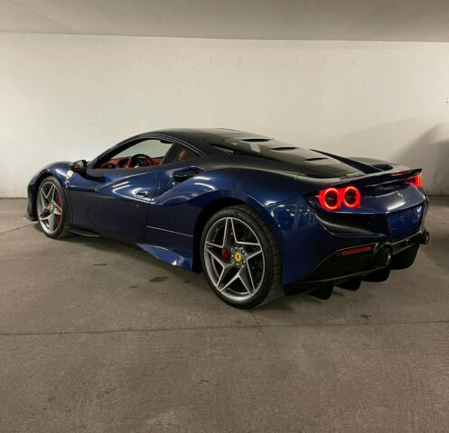 Ferrari F8 Tributo DCT Coupe Blu Tour de France MON 2021 (10136) (4.351.000,00 MAD)