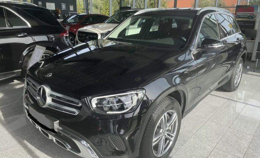 مرسيدس بنز GLC 300 D E 4Matic Obsidian black أسود سبج MY 2021 (10132) (800.000,00 MAD)