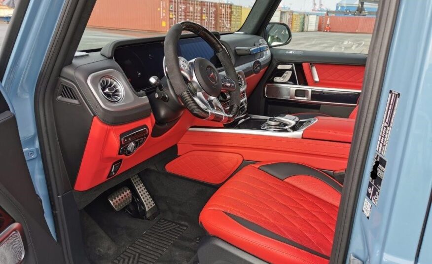 Mercedes Benz G 63 AM 2021 Cuir Semi-Aniline Bleu De Chine – Rouge (10128) (3.820.000,00 MAD)