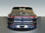 بورش ماكان بانوراميكروف Deep black metallic Panoramicroof MY 2021 (10148) (1.377.000,00 MAD)