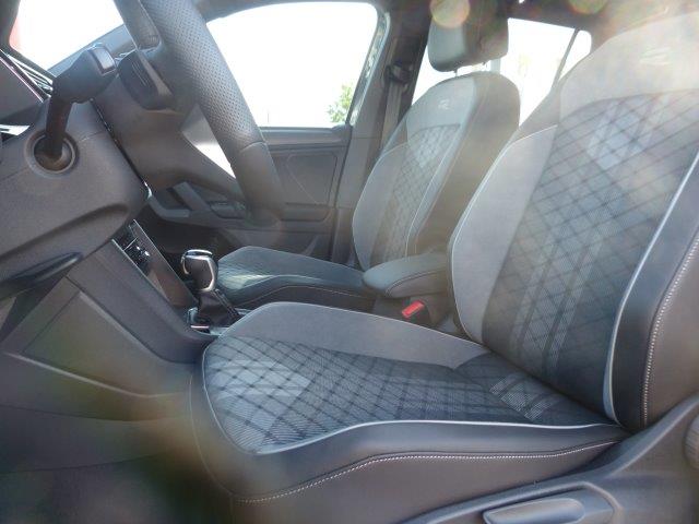 VW Tiguan TDI R Line MY 2021 Dolphin gray Fabric black (10131) (698.000,00 MAD)