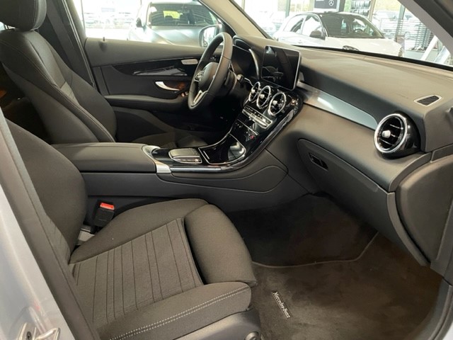 Mercedes Benz GLC 300 D E 4MATIC MON 2021 (10158) (959.000,00 MAD)