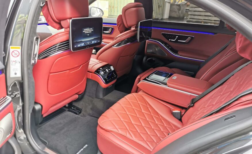 مرسيدس بنز S 500 Obsidian black Leather جلد أسود سبج أحمر حصري MY 2022 (10215) (2.487.000,00 MAD)