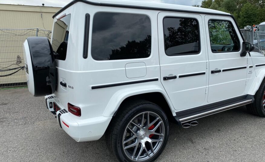 Mercedes Benz G 63 AMG Blanc Polaire – Finition Standard (149) Cuir Nappa Semi-Aniline Rouge (807) AM 2022 (10208) (4.157.000,00 MAD)