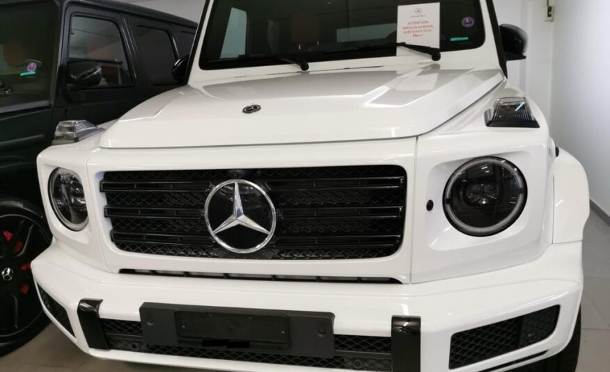 Mercedes Benz  G 500 Diamond white metallic Leather red black MY 2022 (10205) (2.576.000,00 MAD)