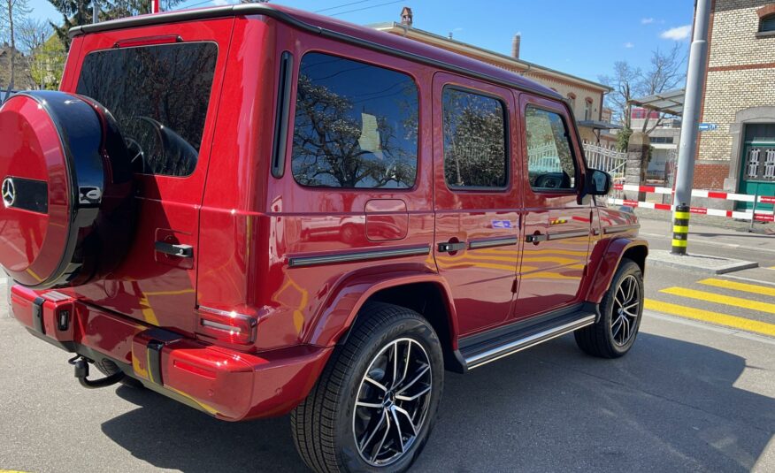 Mercedes Benz G 500 designo hyacinth red Interior full leather MY 2022 (10204) (2.523.000,00 MAD)