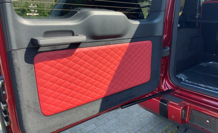 Mercedes Benz G 500 Designo hyacinth red Leather MY 2022 (10210) (2.558.000,00 MAD)