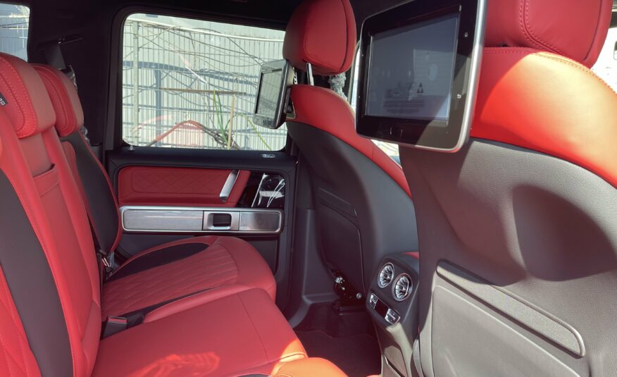 Mercedes Benz G 500 Designo Hyacinth Cuir Rouge Noir MON 2022 (10210) (2.558.000,00 MAD)