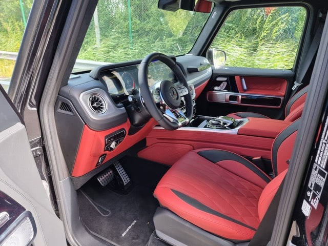 Mercedes Benz G 63 Obsidian black metallic (197) Nappa leather semi aniline red MY 2022 (10187) (4.193.000,00 MAD)