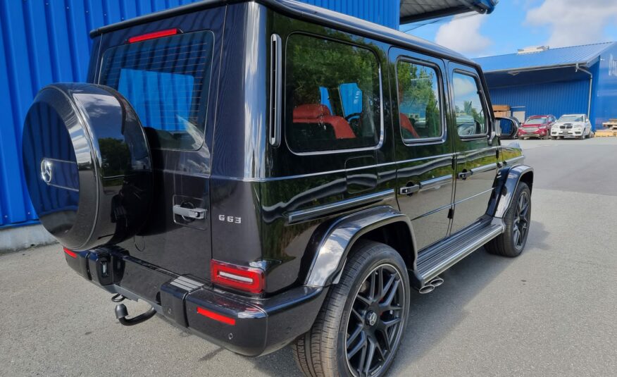 Mercedes Benz G 63 Obsidian black metallic (197) Nappa leather semi aniline red MY 2022 (10187) (4.193.000,00 MAD)