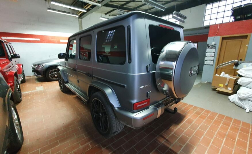 Mercedes Benz G 63 Iridium silver Leather classic red black MY 2022 (10191) (4.139.000,00 MAD)