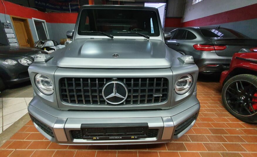 Mercedes Benz G 63 Iridium silver Leather classic red black MY 2022 (10191) (4.139.000,00 MAD)