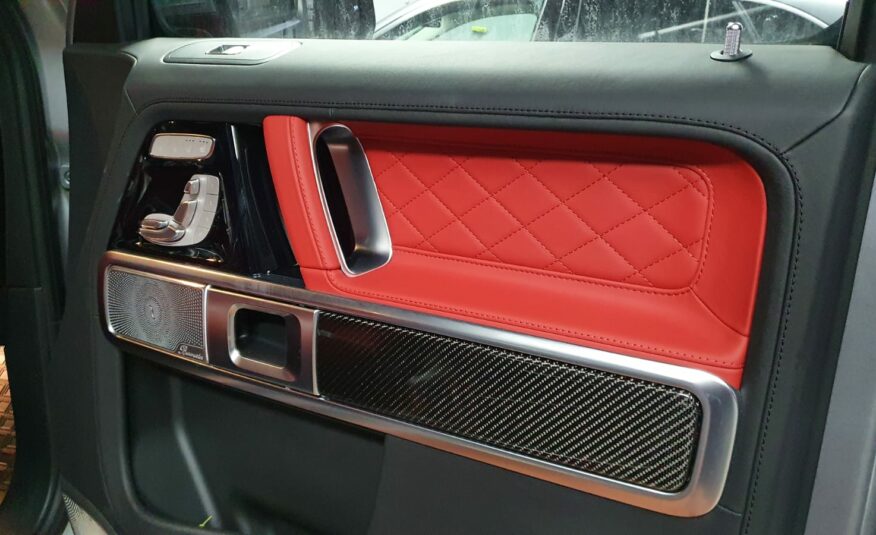 Mercedes Benz G 63 Iridium silver Leather classic red black MY 2022 (10191) (4.139.000,00 MAD)