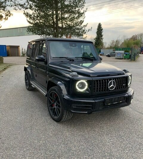 Mercedes Benz G63 AMG 4×4  Obsidian black metallic – finish (197)  Full leather black – red MY 2022  (10166)  (4.175.000,00 MAD)