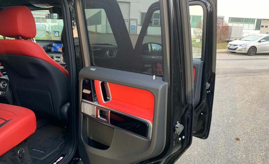 Mercedes Benz G63 AMG 4×4  Obsidian black metallic – finish (197)  Full leather black – red MY 2022  (10166)  (4.175.000,00 MAD)